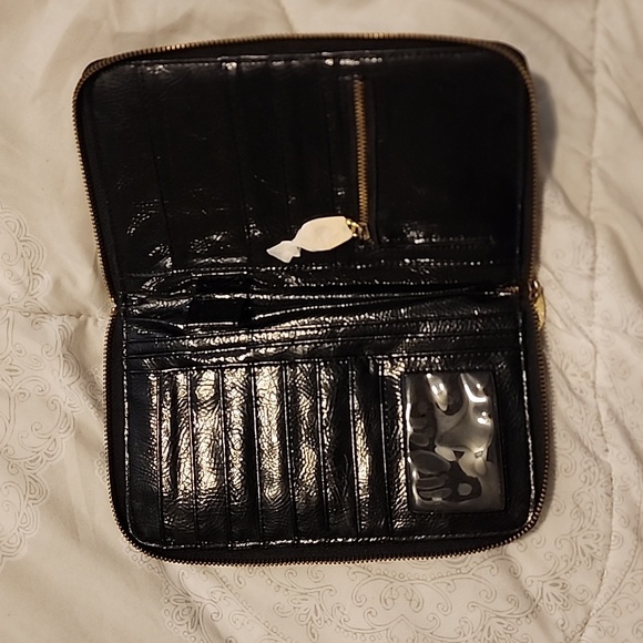 Victoria's Secret card case - Picture 2 of 5